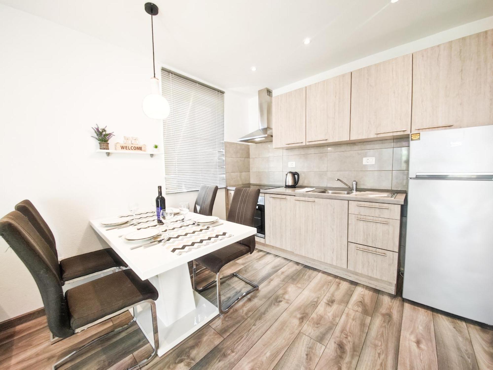 Apartman Biljana マカルスカ エクステリア 写真